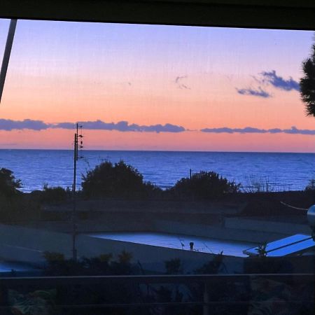 Kakovatos - Luxury Sea View Apartment “Theodora” 54M2. エクステリア 写真